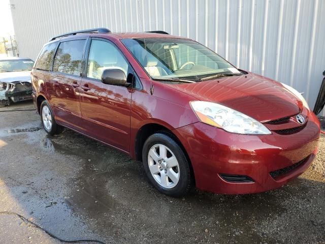 2008 Toyota Sienna CE