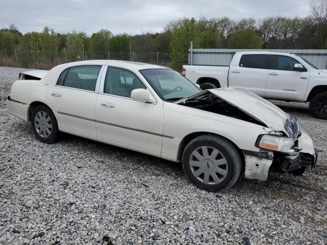 2007 Lincoln Town Car Designer