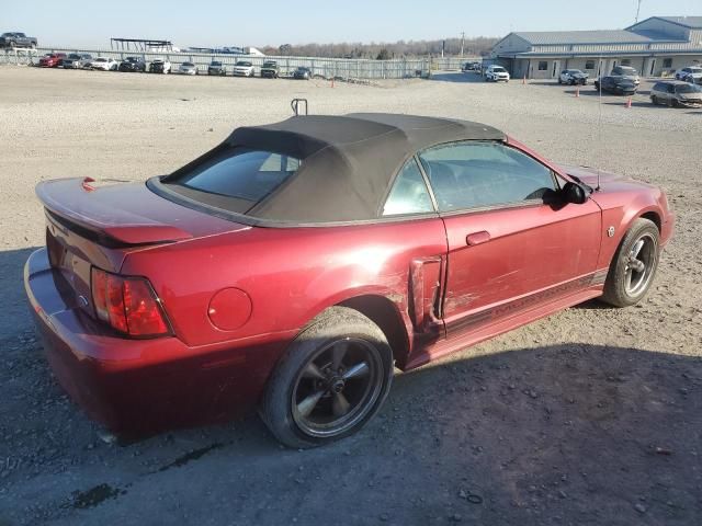 2004 Ford Mustang