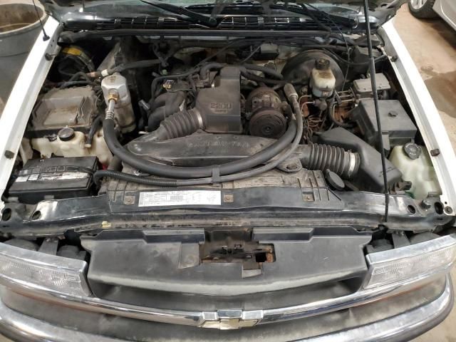 2000 Chevrolet S Truck S10