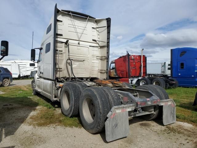 2022 Volvo VN VNL