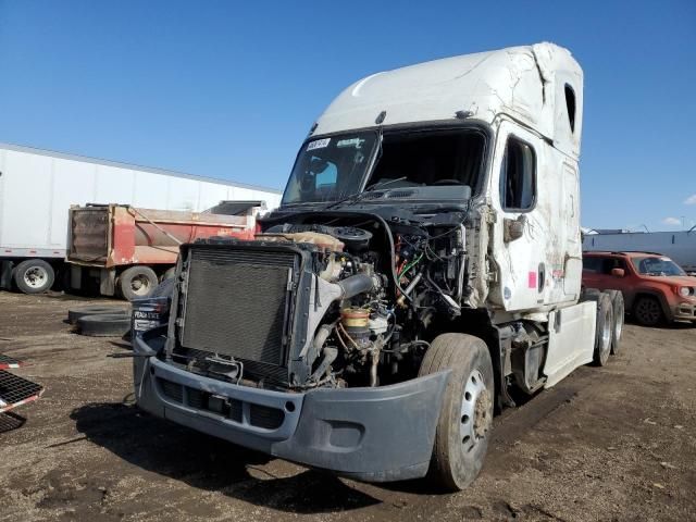 2019 Freightliner Cascadia 125