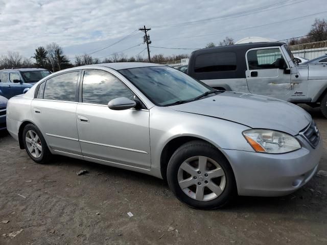 2002 Nissan Altima Base