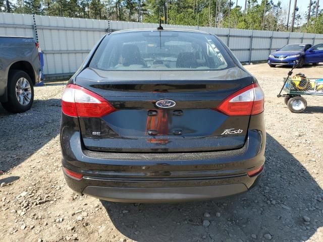 2015 Ford Fiesta SE