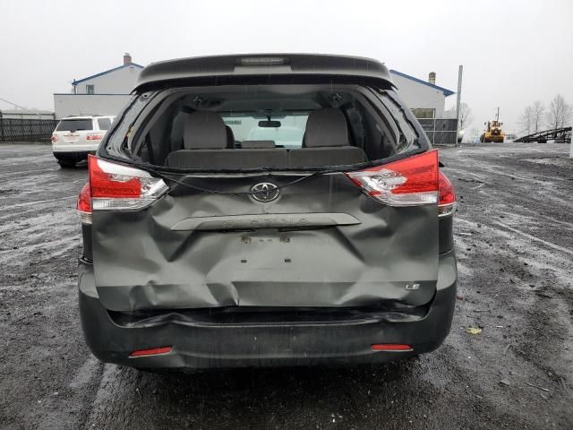 2012 Toyota Sienna LE