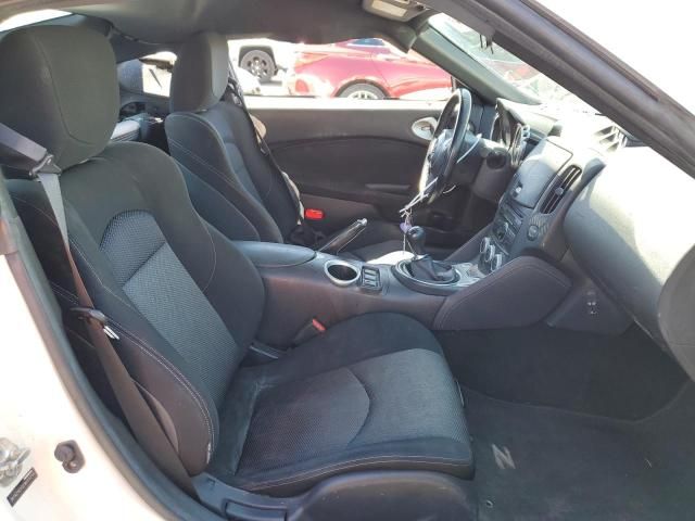 2014 Nissan 370Z Base