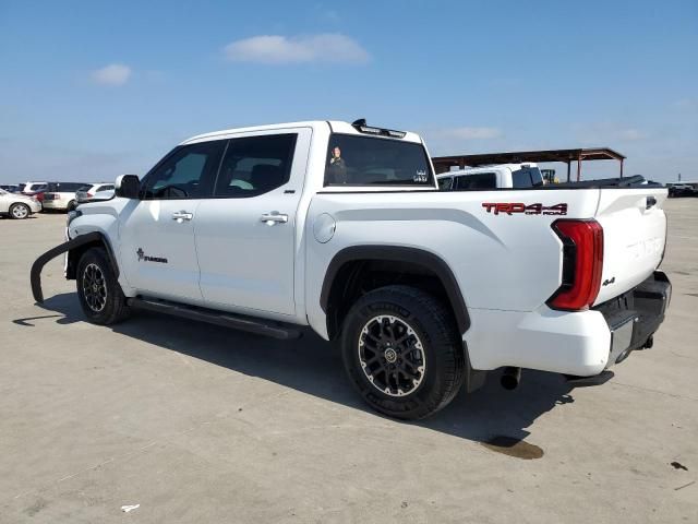 2023 Toyota Tundra Crewmax SR