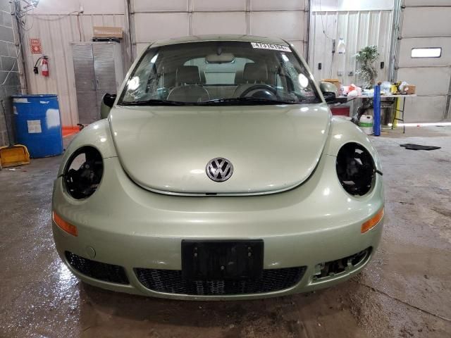 2008 Volkswagen New Beetle S