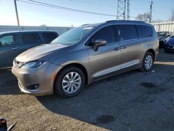 Salvage cars for sale from Copart Dyer, IN: 2017 Chrysler Pacifica Touring L