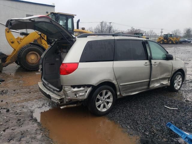 2008 Toyota Sienna CE