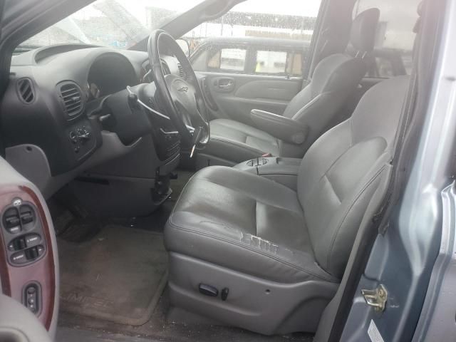 2004 Chrysler Town & Country Limited