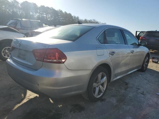 2014 Volkswagen Passat S