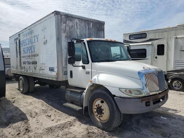 2005 International 4000 4300