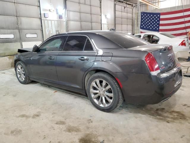 2018 Chrysler 300 Touring