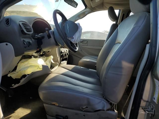 2006 Chrysler Town & Country Touring