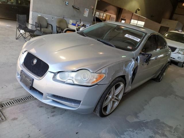 2010 Jaguar XF Luxury