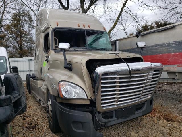 2017 Freightliner Cascadia 125