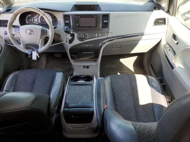 2014 Toyota Sienna Sport