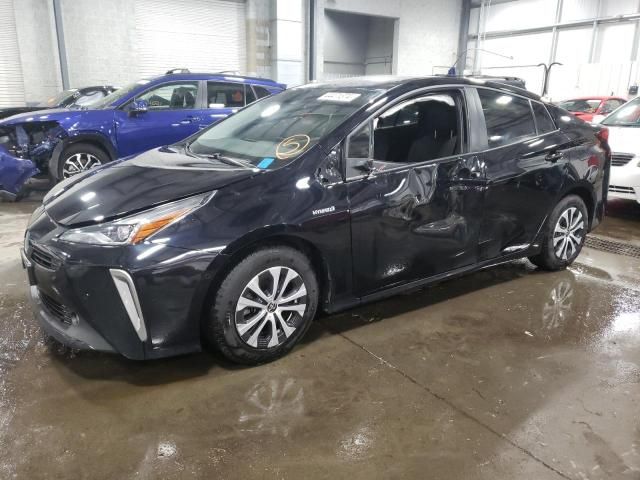 2022 Toyota Prius LE