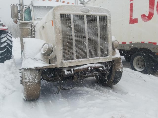 2002 Peterbilt 379