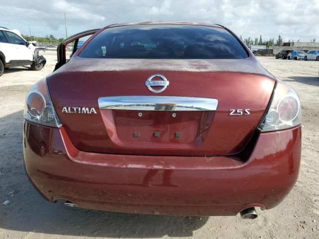 2010 Nissan Altima Base