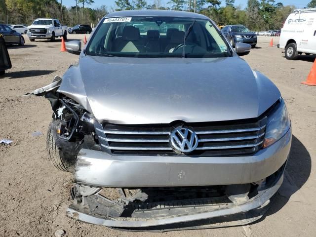 2012 Volkswagen Passat SE