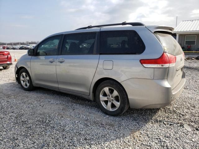 2014 Toyota Sienna LE