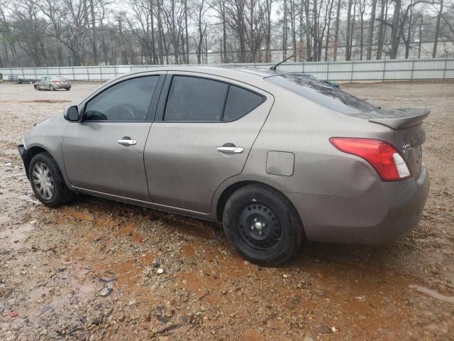 2014 Nissan Versa S