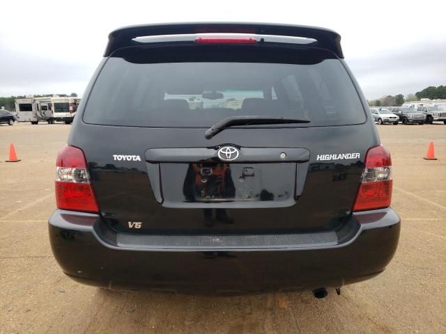 2004 Toyota Highlander Base