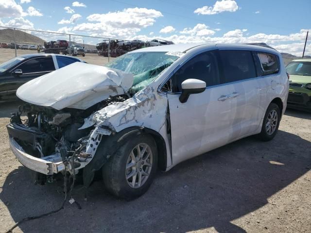 2017 Chrysler Pacifica LX