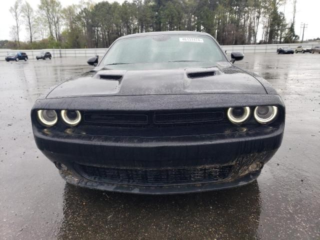 2022 Dodge Challenger SXT