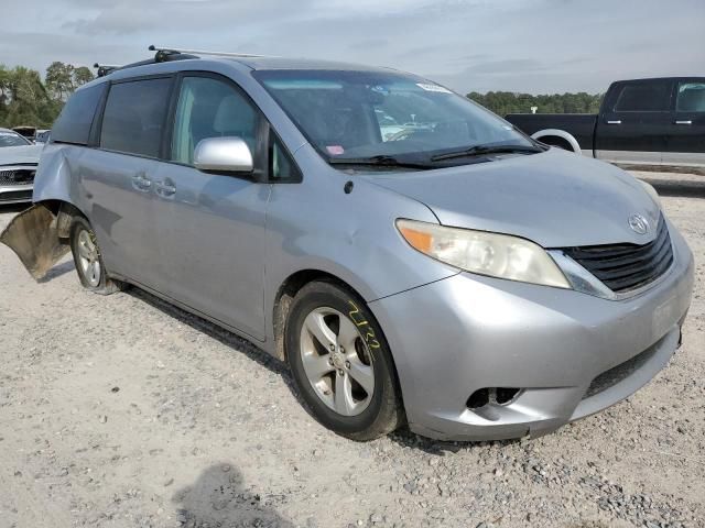 2012 Toyota Sienna LE