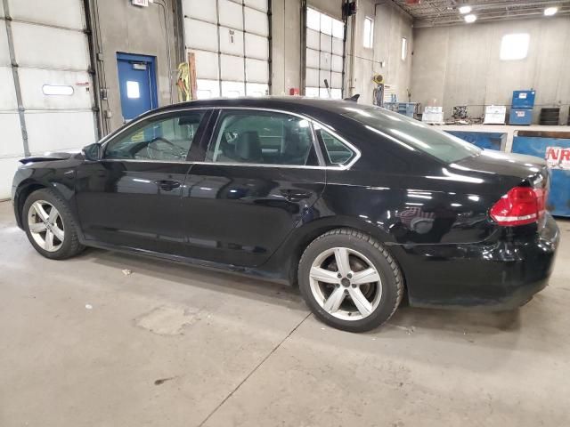 2013 Volkswagen Passat SE