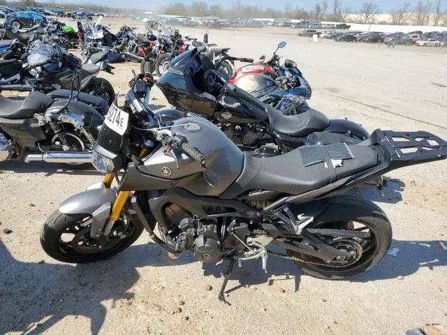 2015 Yamaha FZ09