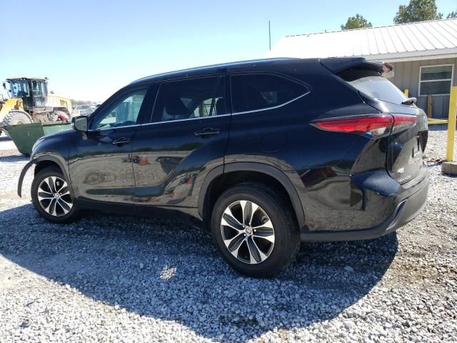 2021 Toyota Highlander XLE