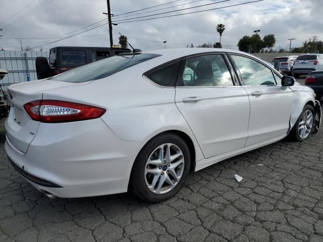 2016 Ford Fusion SE