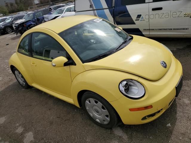 2010 Volkswagen New Beetle