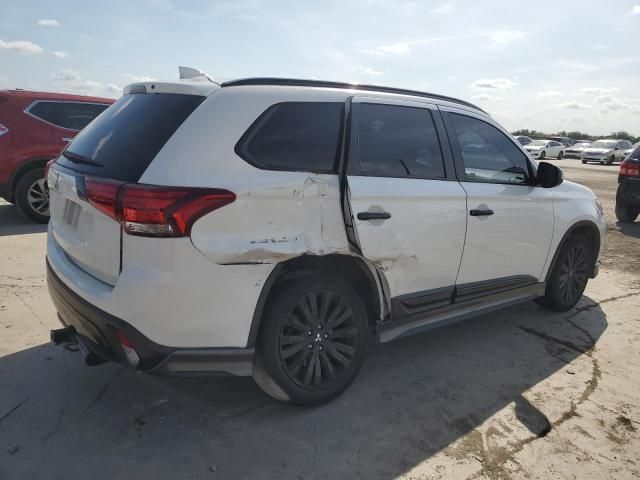 2020 Mitsubishi Outlander SE