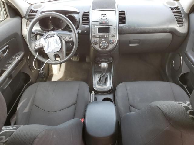 2011 KIA Soul +