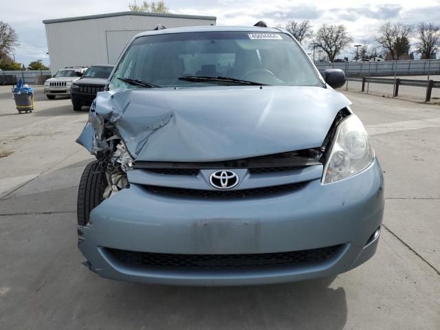 2008 Toyota Sienna CE