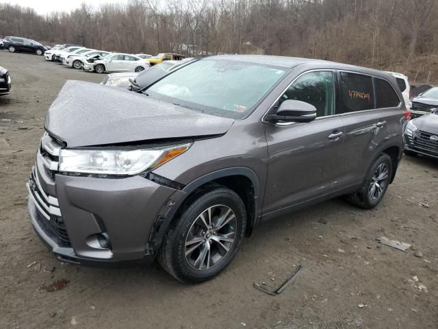 2019 Toyota Highlander LE