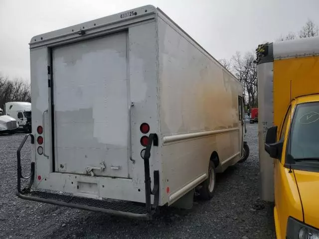 2020 Freightliner Chassis M Line WALK-IN Van