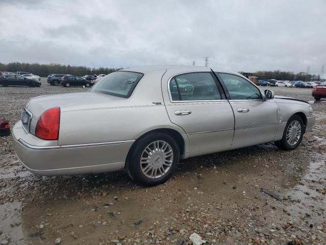 2008 Lincoln Town Car Signature Limited