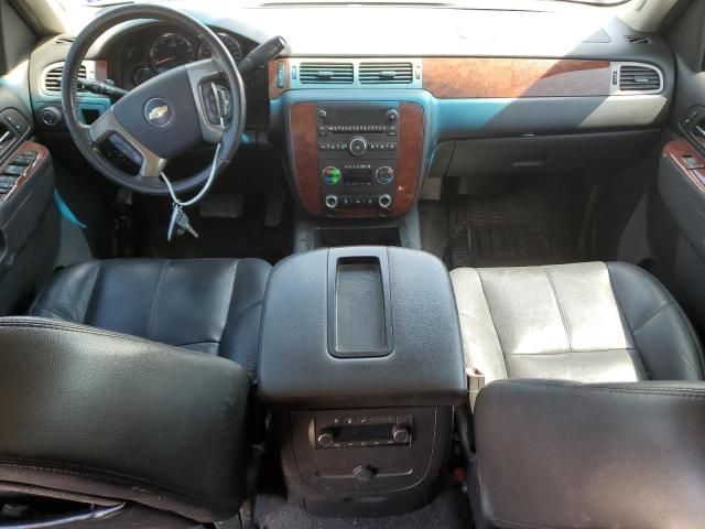 2013 Chevrolet Suburban C1500 LT