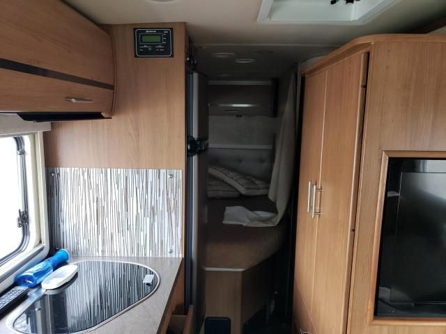 2014 Winnebago 2014 MERCEDES-BENZ Sprinter 3500