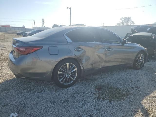 2018 Infiniti Q50 Luxe