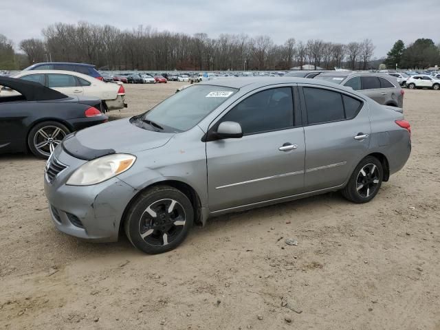 2013 Nissan Versa S