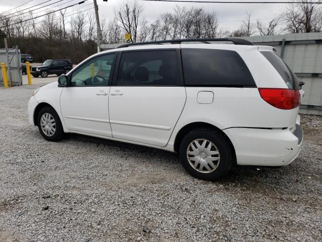 2009 Toyota Sienna CE