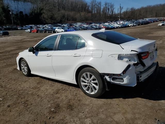 2022 Toyota Camry LE