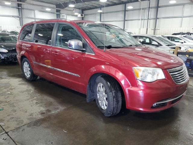 2011 Chrysler Town & Country Touring L